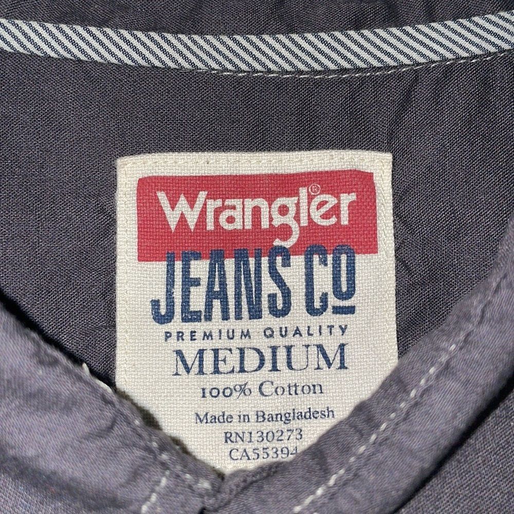 Wranglers button up shirt - Picture 5 of 8